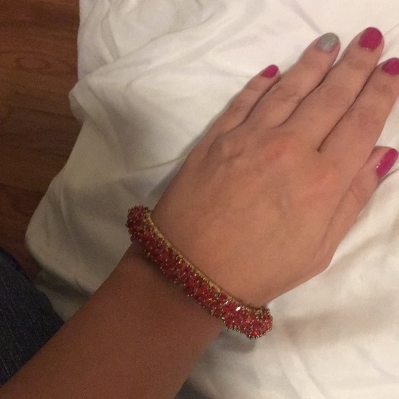 Bracelet - Picture 1 of 3